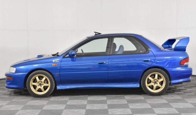 
								Subaru Impreza GC8 full									