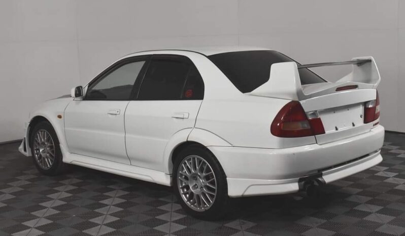 
								Mitsubishi Lancer Evo 6 full									