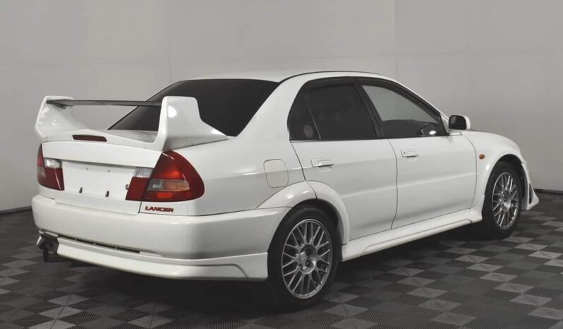 
								Mitsubishi Lancer Evo 6 full									